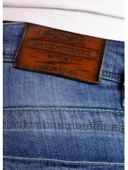 Jean Original - John Doe