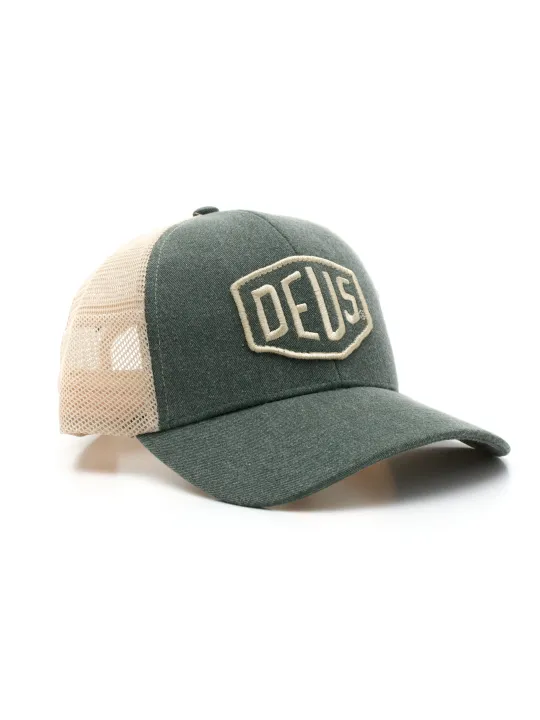 Cap Shield Trucker - Deus Ex Machina