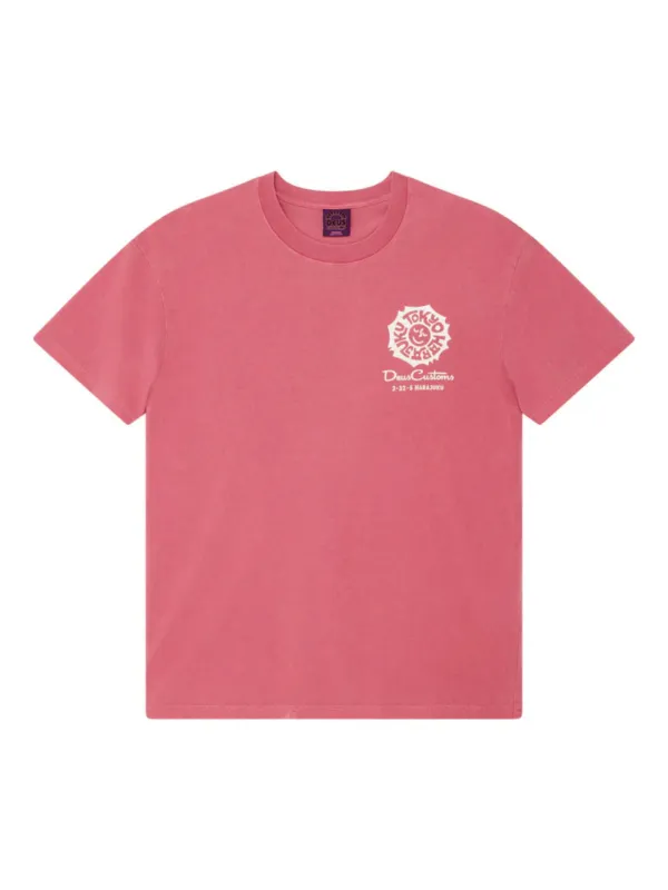 T-Shirt Tokyo Address Tee Melon Red - Deus Ex Machina