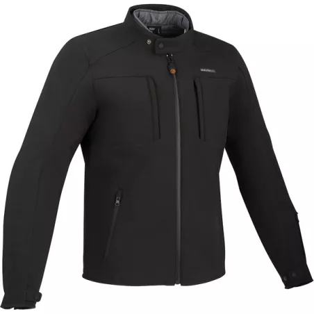 Jacke Carver-Bering