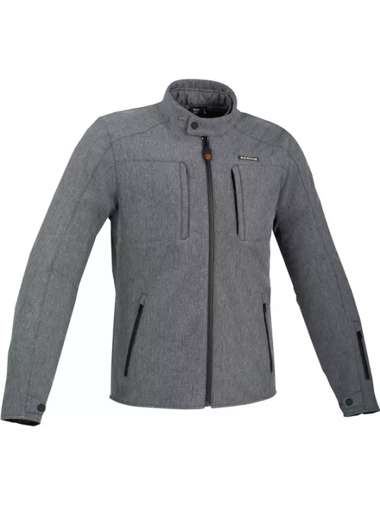 Jacke Carver-Bering