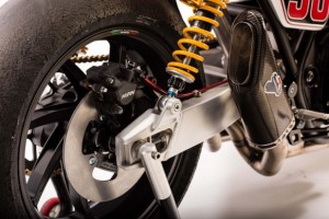 Honda CB1100TR Concept menu slick e suspension
