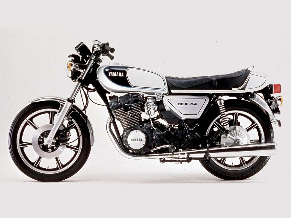 moto yamaha xs 750